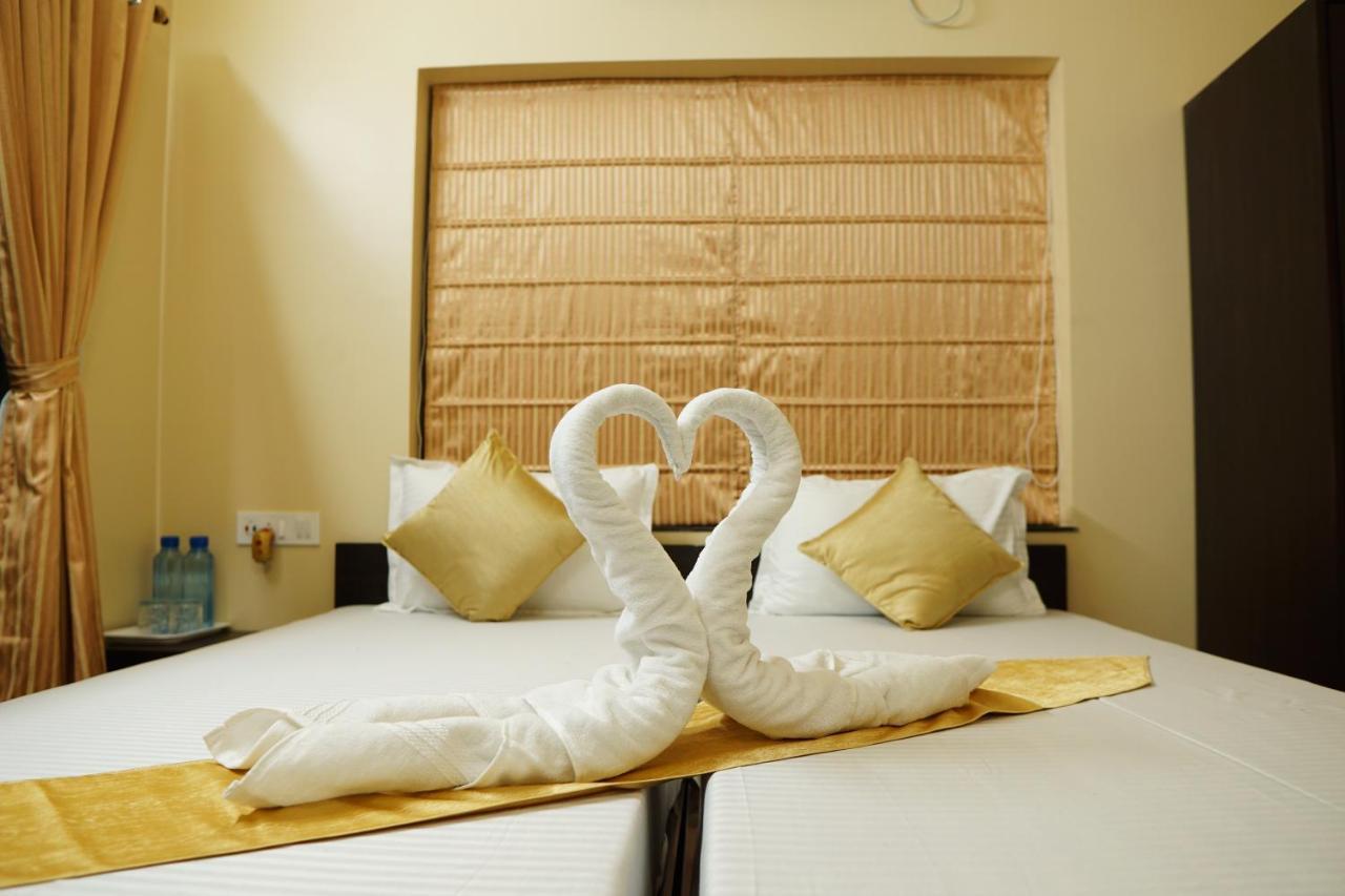 Rama Golden Root New Town Hotel Kolkata Exterior photo