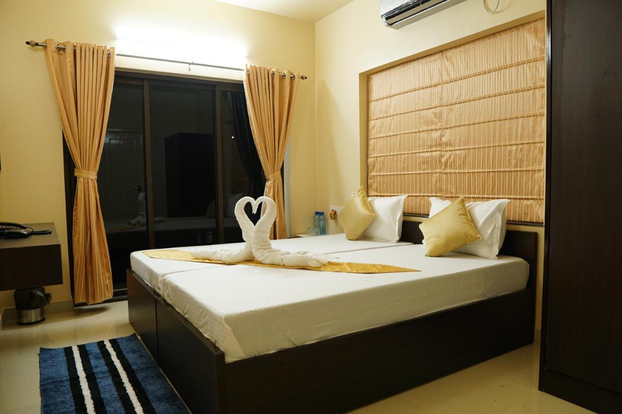 Rama Golden Root New Town Hotel Kolkata Exterior photo