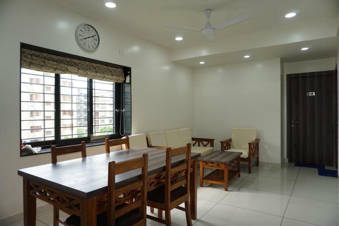 Rama Golden Root New Town Hotel Kolkata Exterior photo